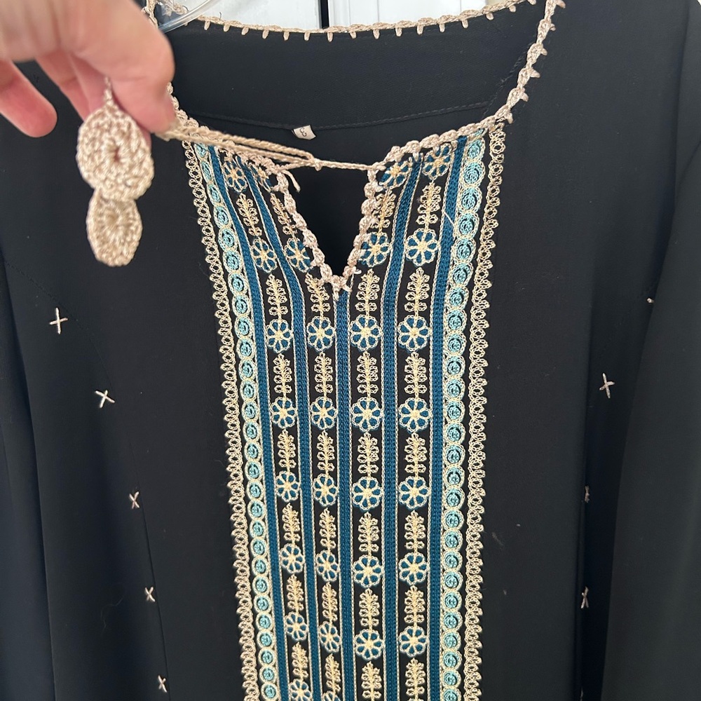Elegant Black Maxi Dress with Embroidered Details
